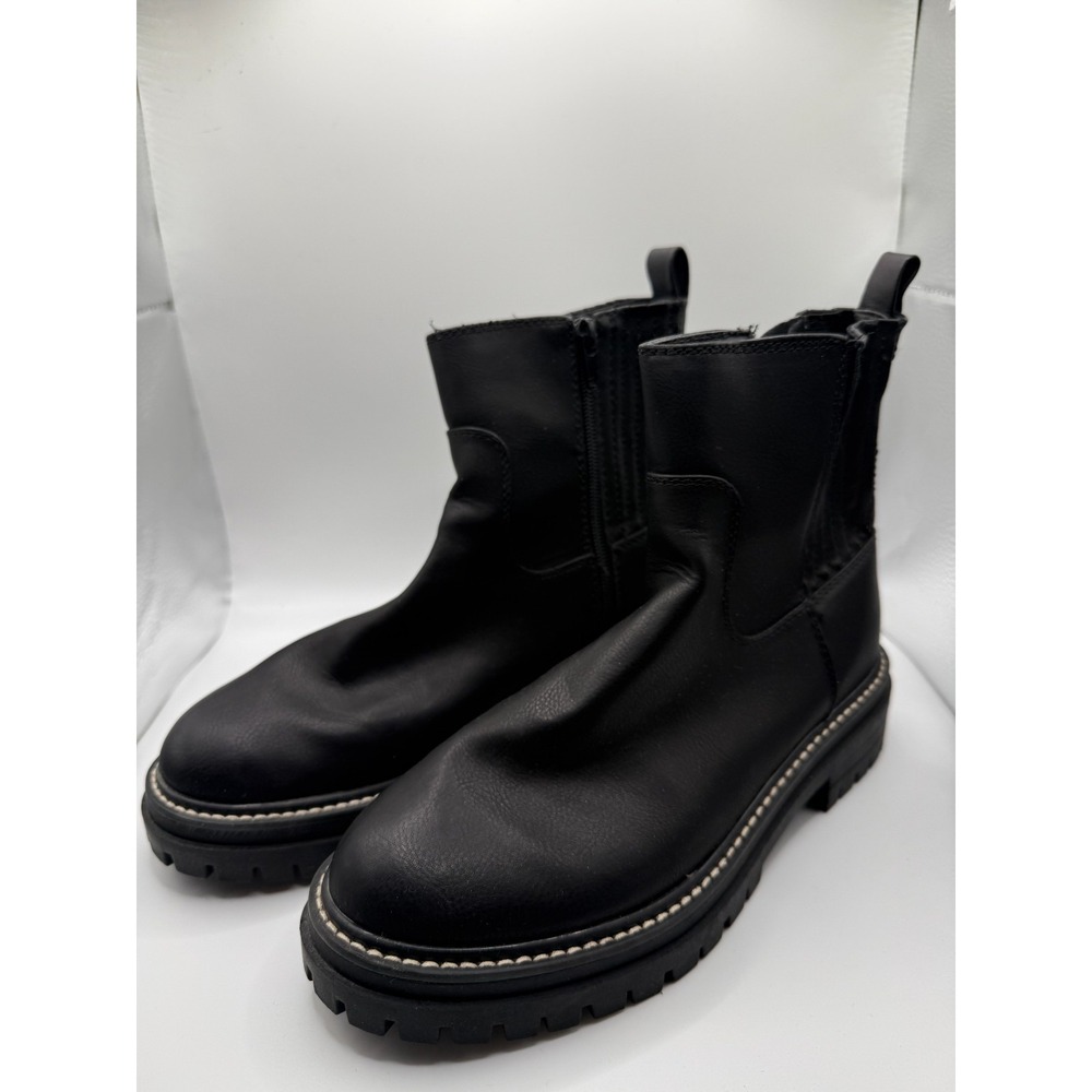 Time and Tru WMTT42FF026 Womens US 8 Chelsea Boots Black Lug Sole Ankle Combat